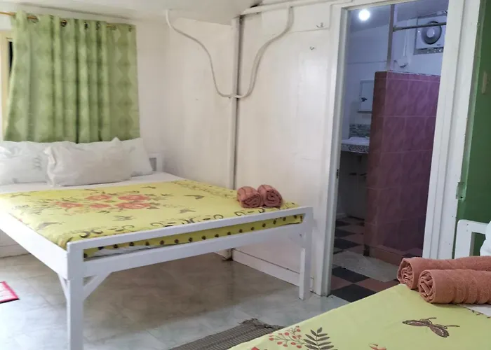Cronin Bed & Breakfast *